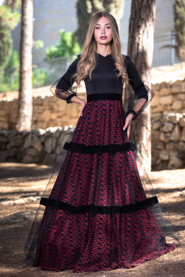 תמונה96יהודית כהן שמלות כלה וערב